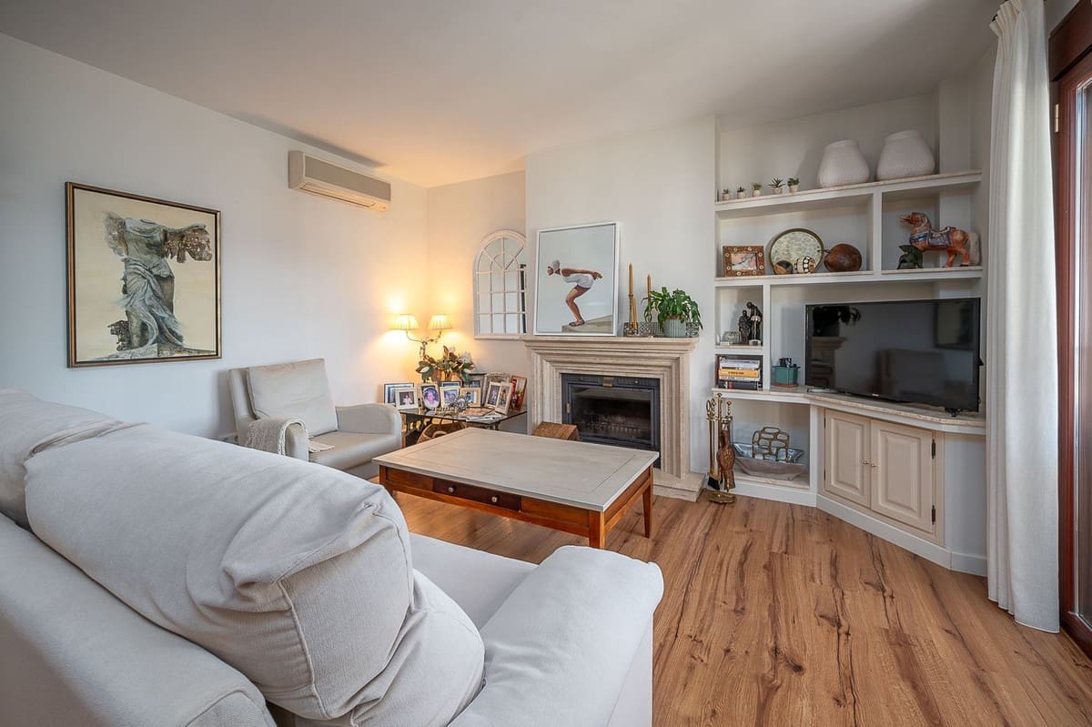 5 soveværelse Villa til salg i Mijas Golf med swimmingpool garage - € 1.150.000 (Ref: 9447255)