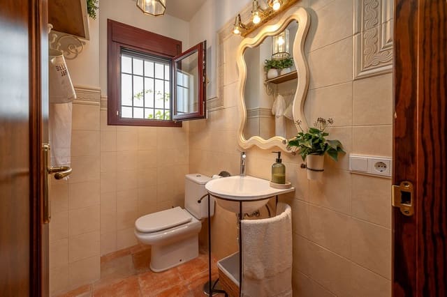 5 slaapkamer Villa te koop in Mijas Golf, Mijas met zwembad garage - € 1.150.000 (Ref: 9447255)