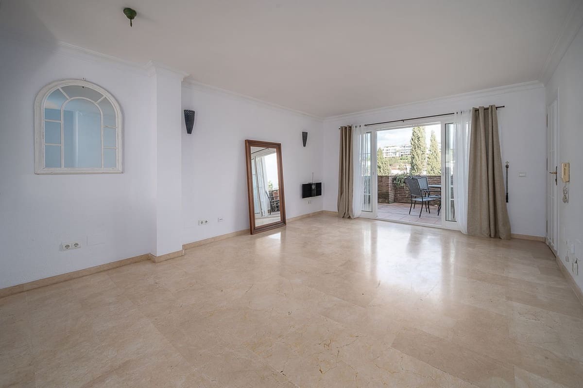 Casa de 3 habitaciones en Riviera del Sol en venta con piscina garaje - 450.000 € (Ref: 9525513)