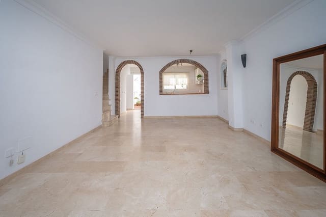 3 bedroom Townhouse for sale in Riviera del Sol, Mijas with pool garage - € 395,000 (Ref: 9525513)