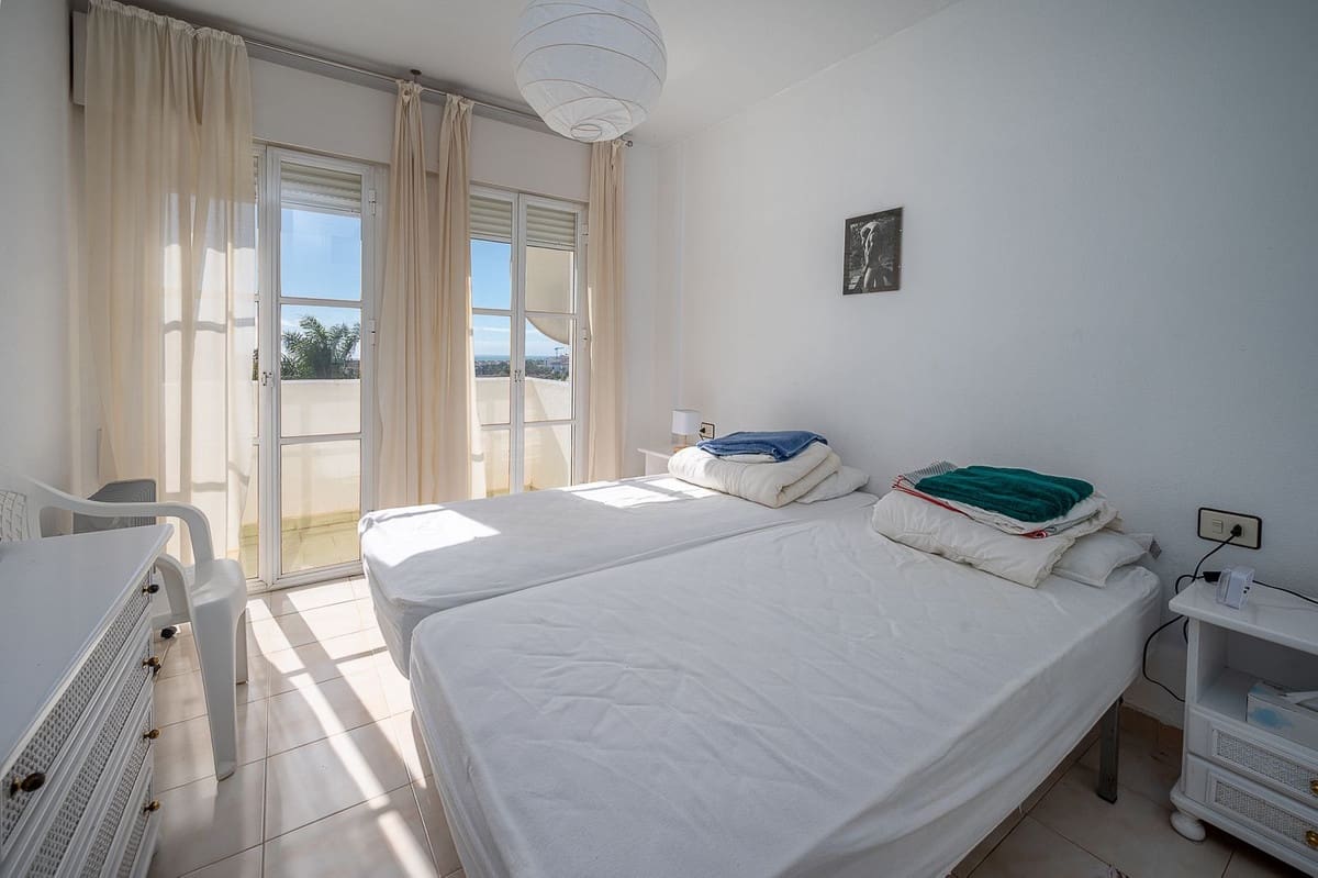 2 bedroom Apartment for sale in El Faro with pool - € 259,995 (Ref: 9566509)