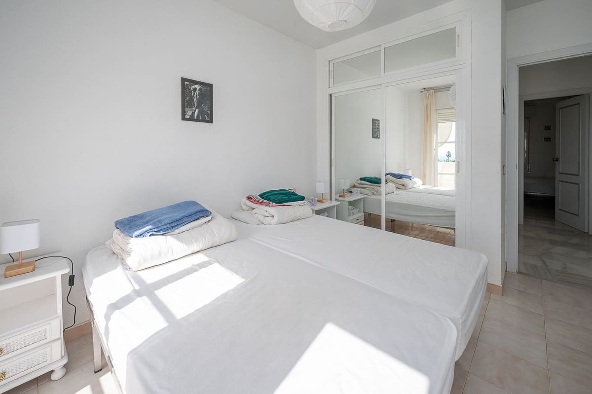 2 bedroom Apartment for sale in El Faro with pool - € 259,995 (Ref: 9566509)