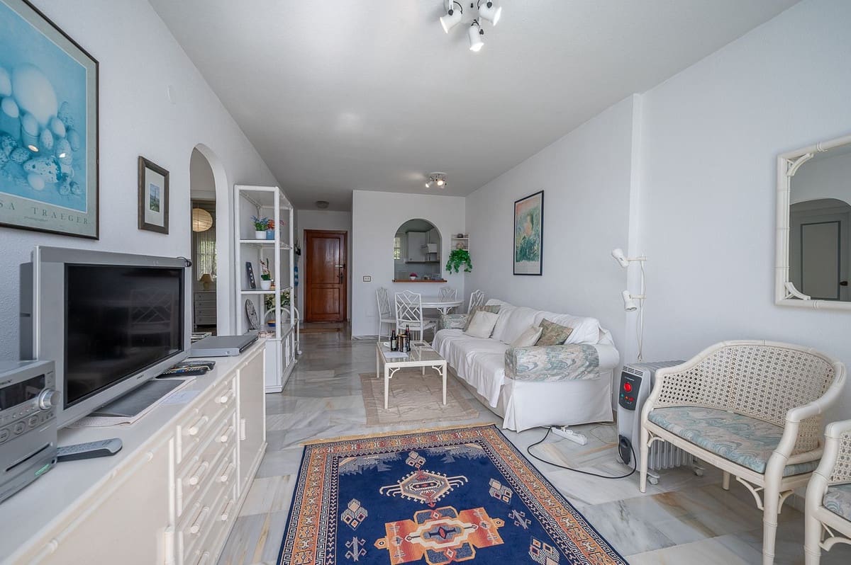 2 bedroom Apartment for sale in El Faro with pool - € 259,995 (Ref: 9566509)