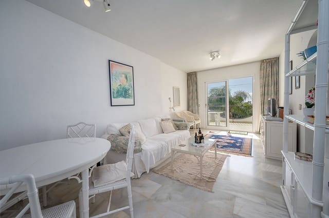 Apartamento de 2 habitaciones en El Faro, Mijas en venta con piscina - 259.995 € (Ref: 9566509)