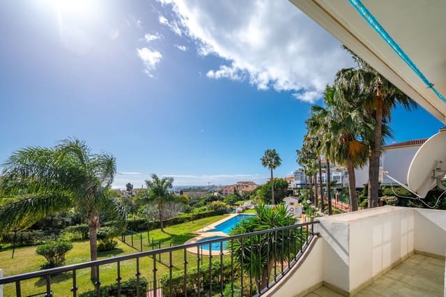 Apartamento de 2 habitaciones en El Faro, Mijas en venta con piscina - 259.995 € (Ref: 9566509)