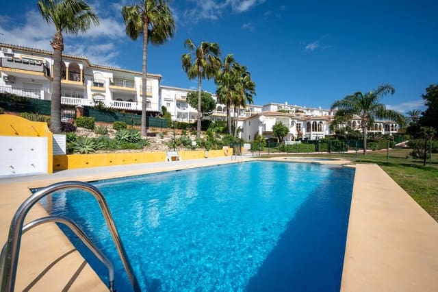 Apartamento de 2 habitaciones en El Faro, Mijas en venta con piscina - 259.995 € (Ref: 9566509)