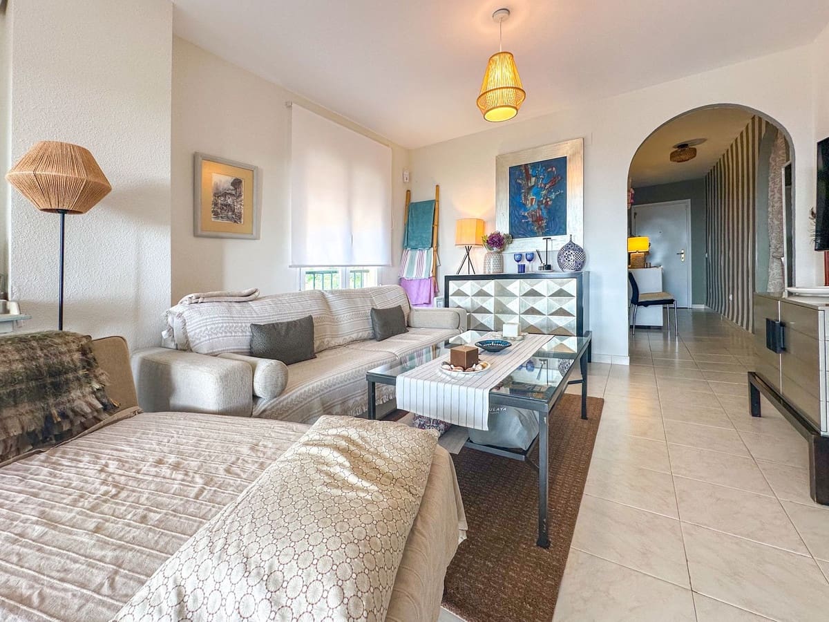 2 makuuhuone Huoneisto myytävänä paikassa Riviera del Sol mukana uima-altaan 
autotalli - 350 000 € (Ref: 9585064)