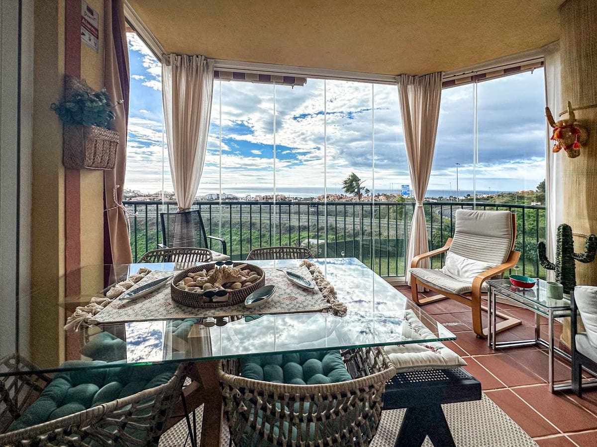 2 makuuhuone Huoneisto myytävänä paikassa Riviera del Sol mukana uima-altaan 
autotalli - 350 000 € (Ref: 9585064)