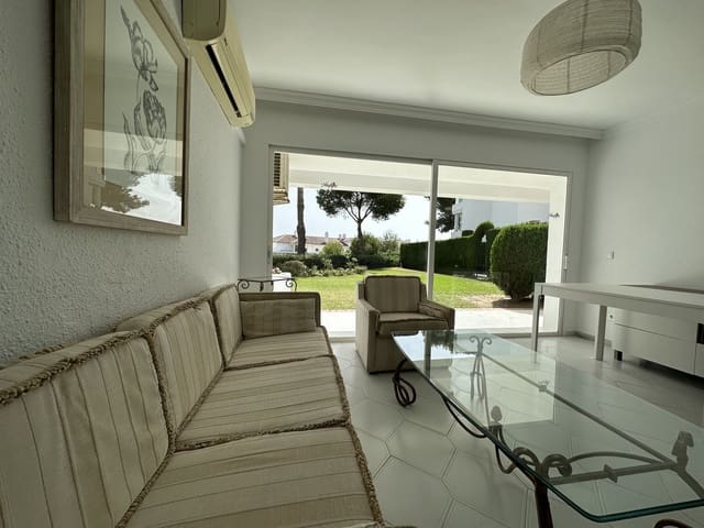3 slaapkamer Appartement te huur in La Cala de Mijas, Mijas met zwembad - € 1.800 (Ref: 9610038)