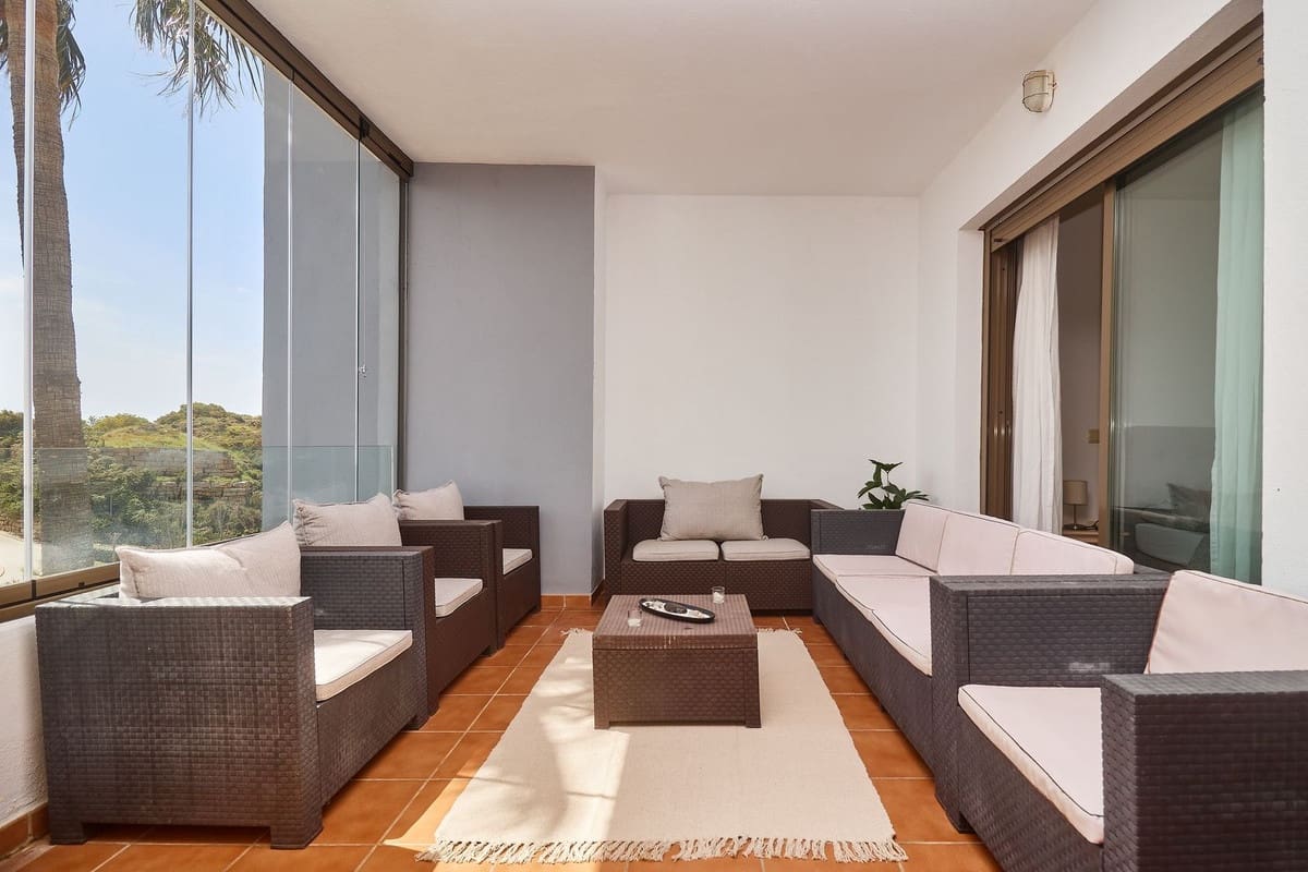 1 makuuhuone Huoneisto vuokrattavana paikassa La Cala de Mijas mukana uima-altaan 
autotalli - 1 300 € (Ref: 9614141)