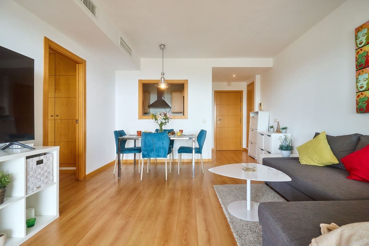 1 makuuhuone Huoneisto vuokrattavana paikassa La Cala de Mijas mukana uima-altaan 
autotalli - 1 300 € (Ref: 9614141)