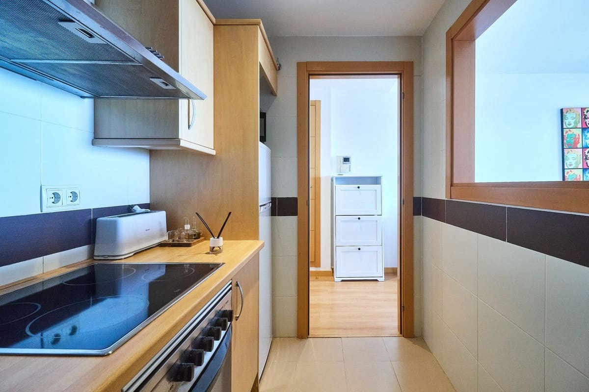 1 makuuhuone Huoneisto vuokrattavana paikassa La Cala de Mijas mukana uima-altaan 
autotalli - 1 300 € (Ref: 9614141)