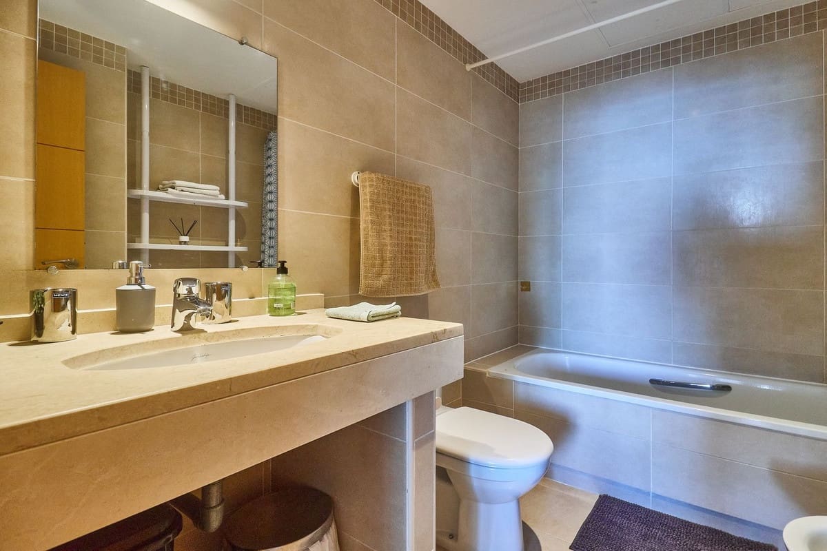 1 makuuhuone Huoneisto vuokrattavana paikassa La Cala de Mijas mukana uima-altaan 
autotalli - 1 300 € (Ref: 9614141)