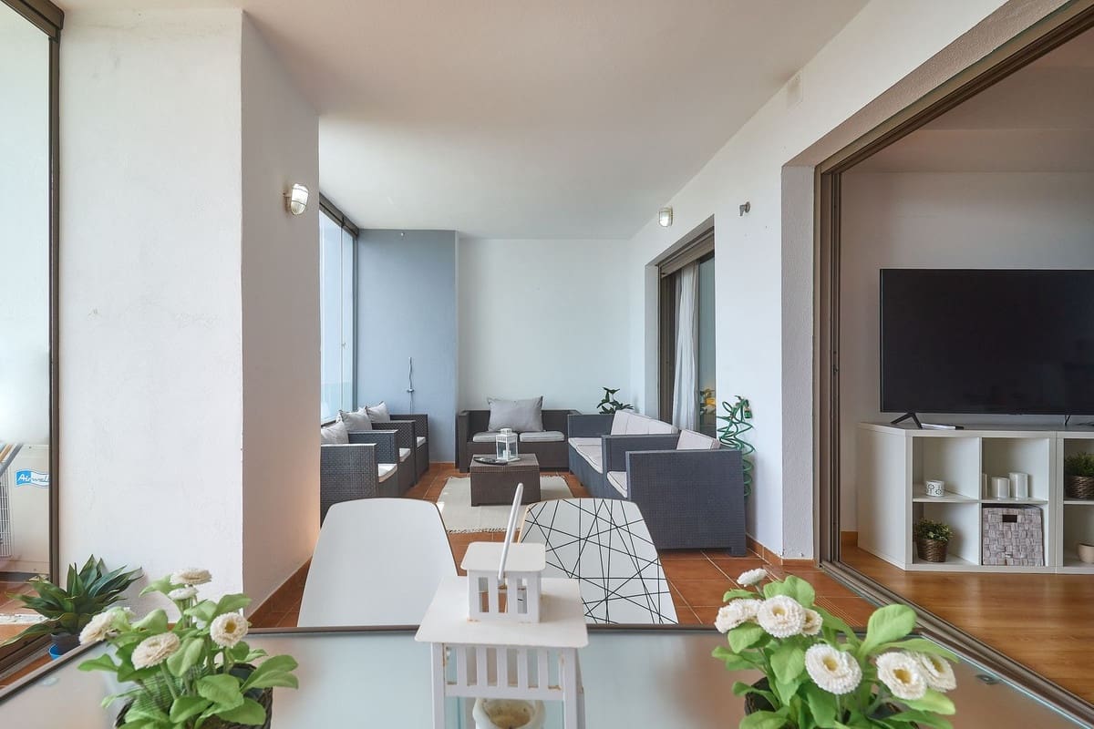 1 makuuhuone Huoneisto vuokrattavana paikassa La Cala de Mijas mukana uima-altaan 
autotalli - 1 300 € (Ref: 9614141)