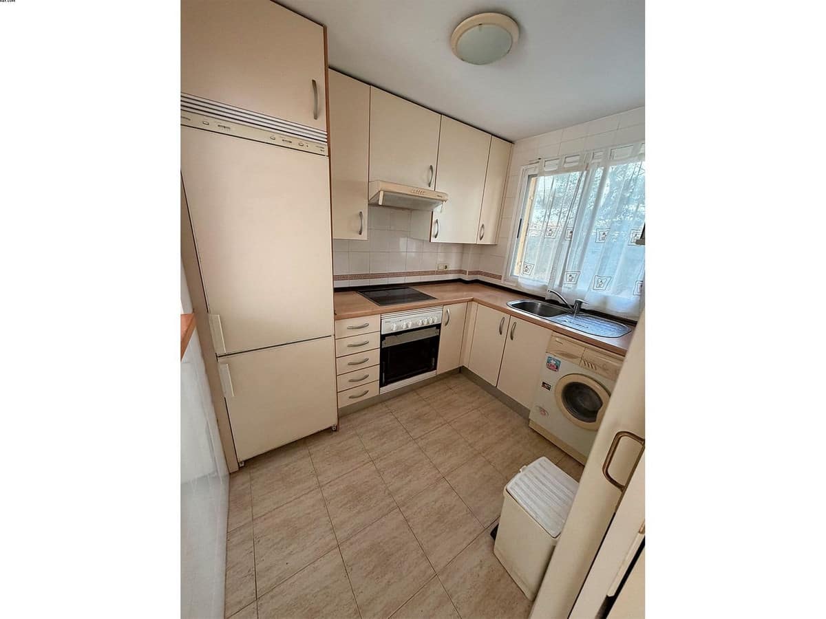 1 bedroom Apartment for rent in Calahonda with pool - € 1,200 (Ref: 9617902)