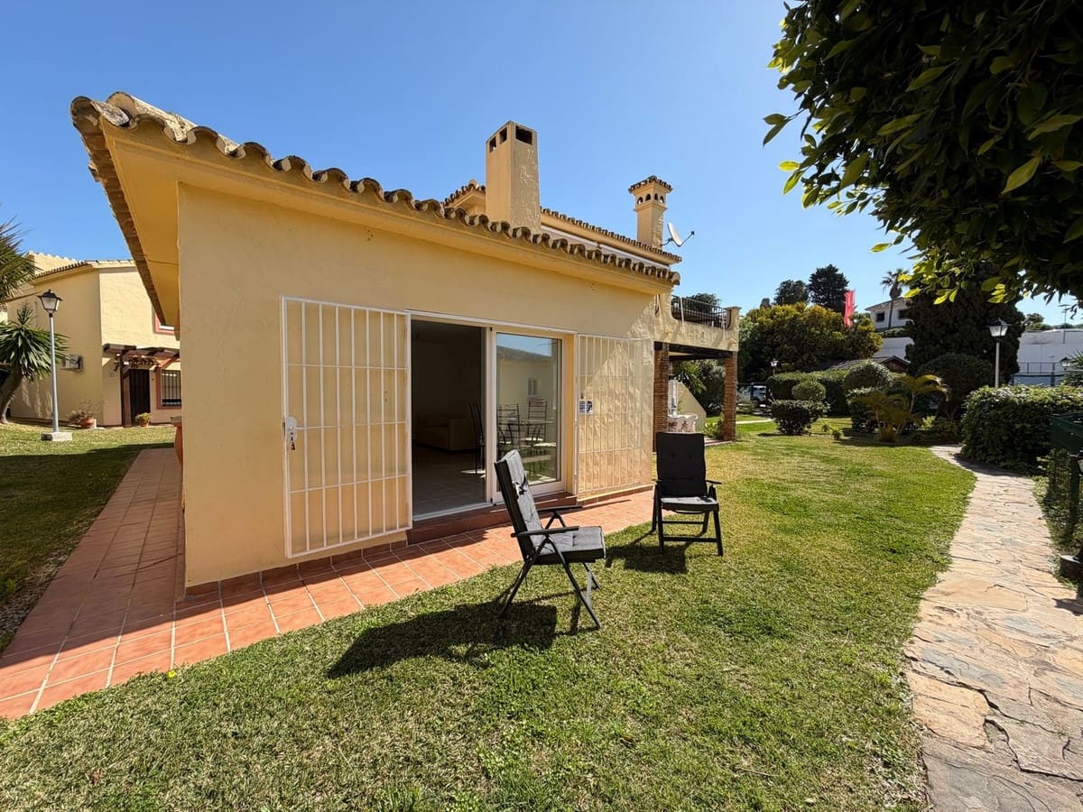 1 Zimmer Villa zu verkaufen in Riviera del Sol mit Garage - 275.000 € (Ref: 9679074)