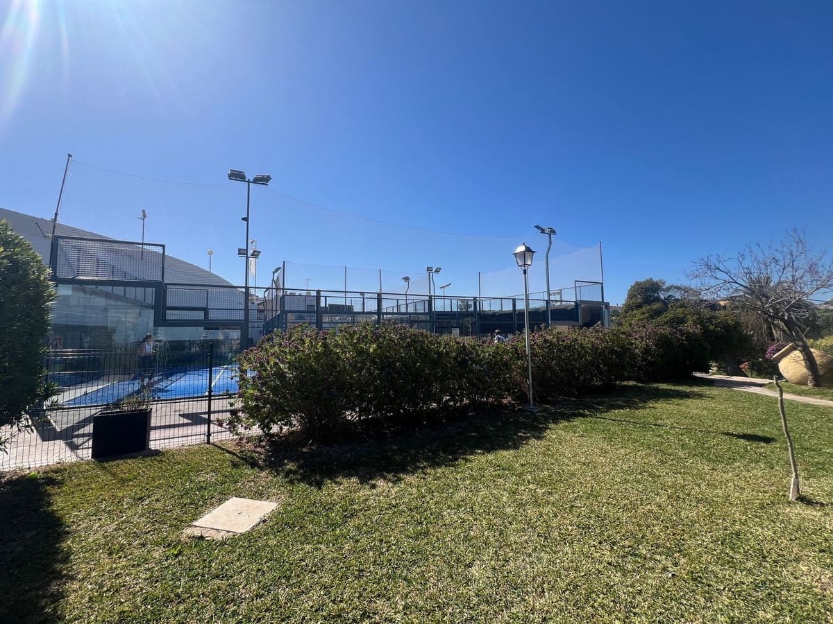 1 Zimmer Villa zu verkaufen in Riviera del Sol mit Garage - 275.000 € (Ref: 9679074)