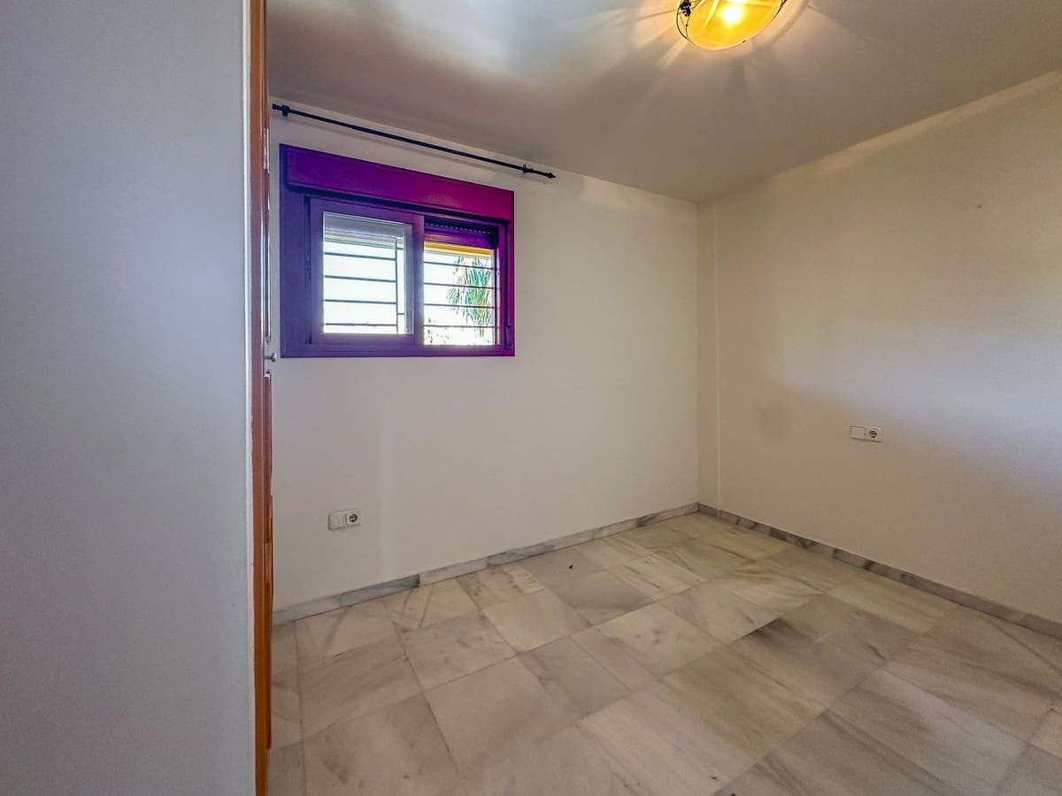 2 chambre Penthouse à vendre à La Cala de Mijas avec piscine garage - 399 950 € (Ref: 9681371)