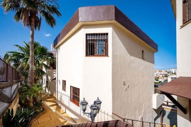3 sovrum Villa till salu i Mijas med garage - 499 950 € (Ref: 9813574)