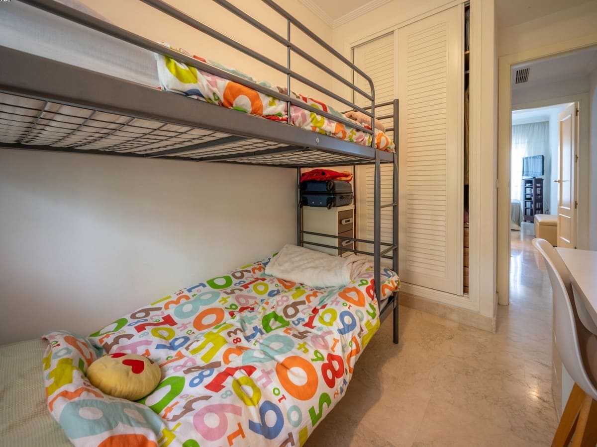 3 sypialnia Apartament do wynajęcia w La Cala de Mijas z basenem garażem - 1 600 € (Ref: 9821260)