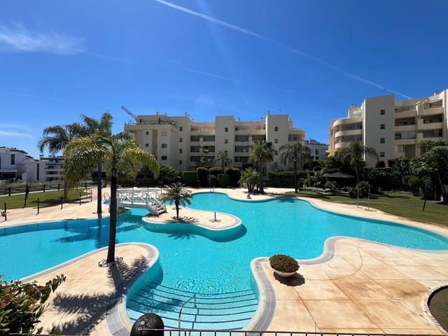 Appartement de 2 chambres à louer à El Chaparral, Malaga ville avec garage - 1 800 € (Ref: 9847766)