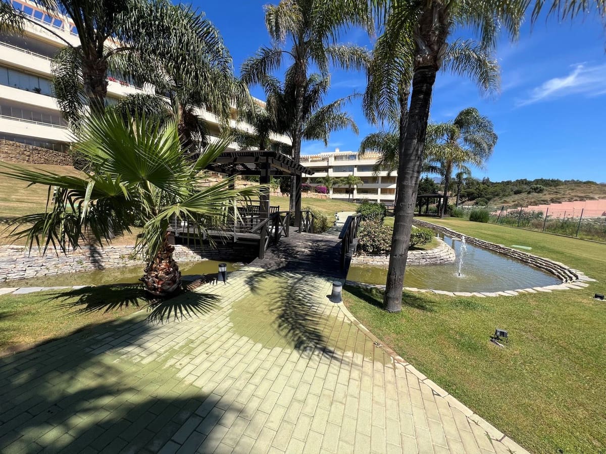 Appartement de 2 chambres à louer à Puerto de la Torre avec garage - 1 800 € (Ref: 9847766)