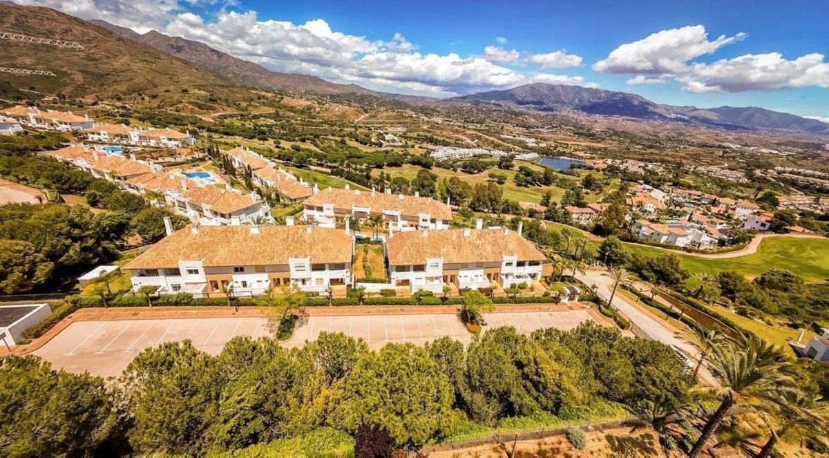 3 soverom Hus til salgs i La Cala Golf - € 525 000 (Ref: 9908996)