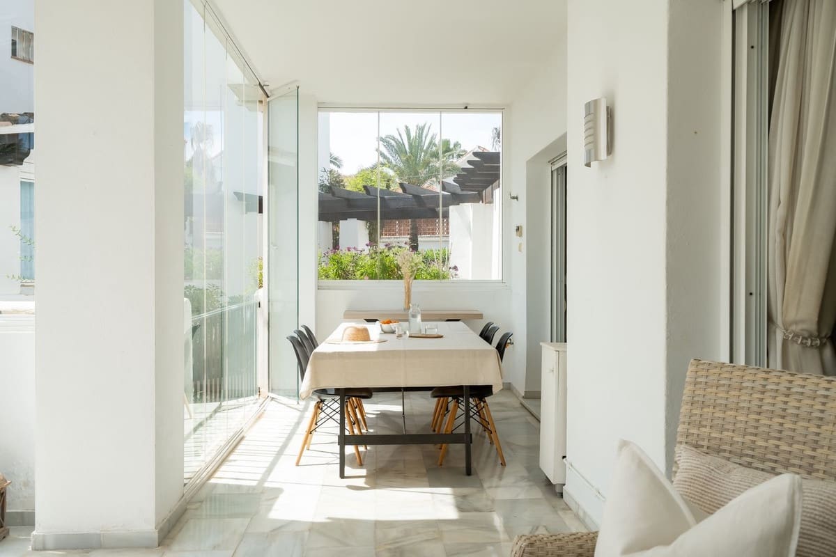 3 bedroom Apartment for sale in La Cala de Mijas with pool garage - € 949,000 (Ref: 9925023)