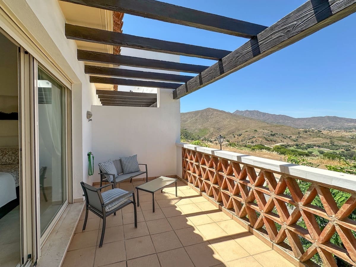 2 bedroom Townhouse for rent in La Cala Golf with pool garage - € 2,000 (Ref: 9937042)