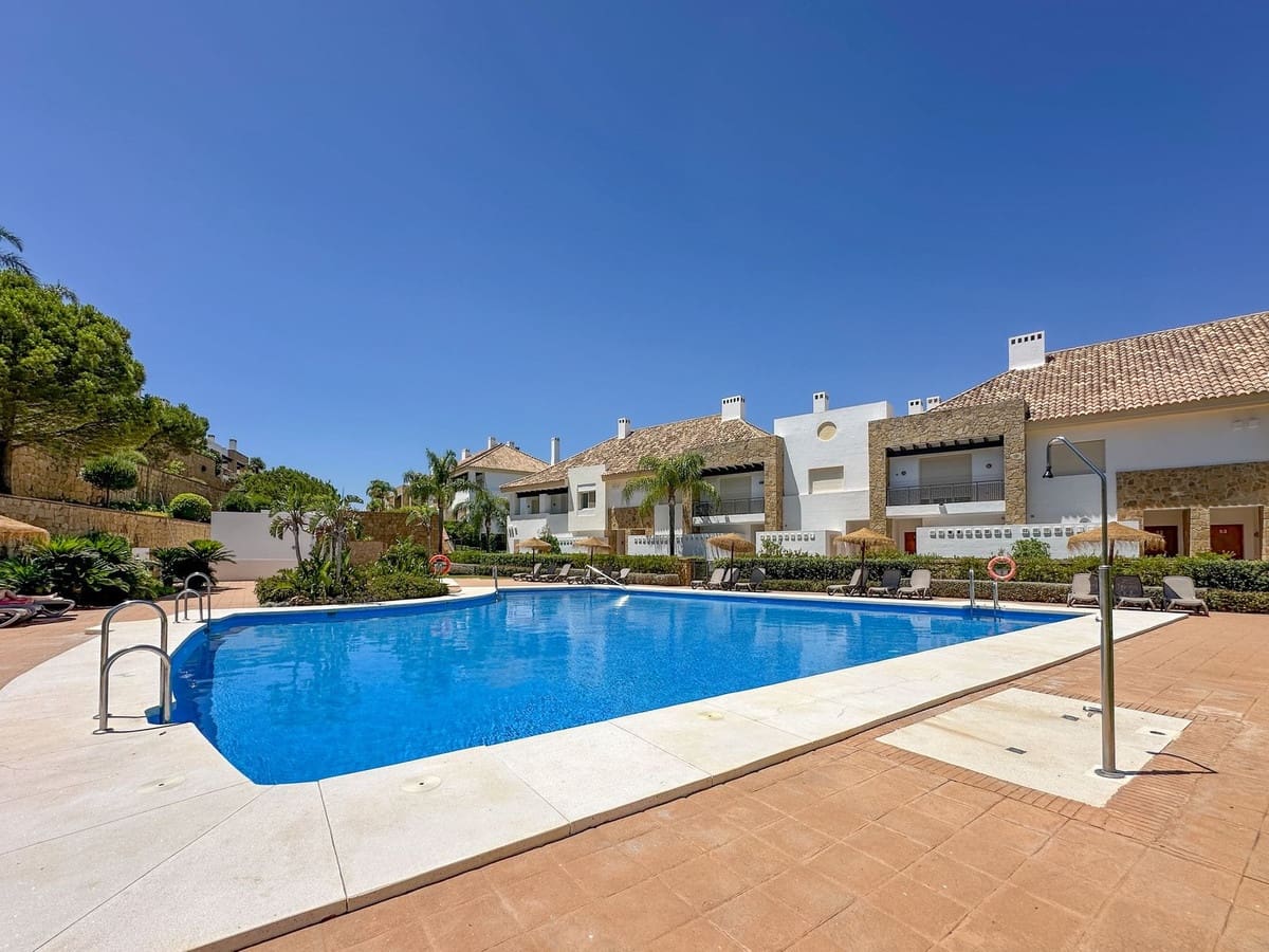 2 bedroom Townhouse for rent in La Cala Golf with pool garage - € 2,000 (Ref: 9937042)