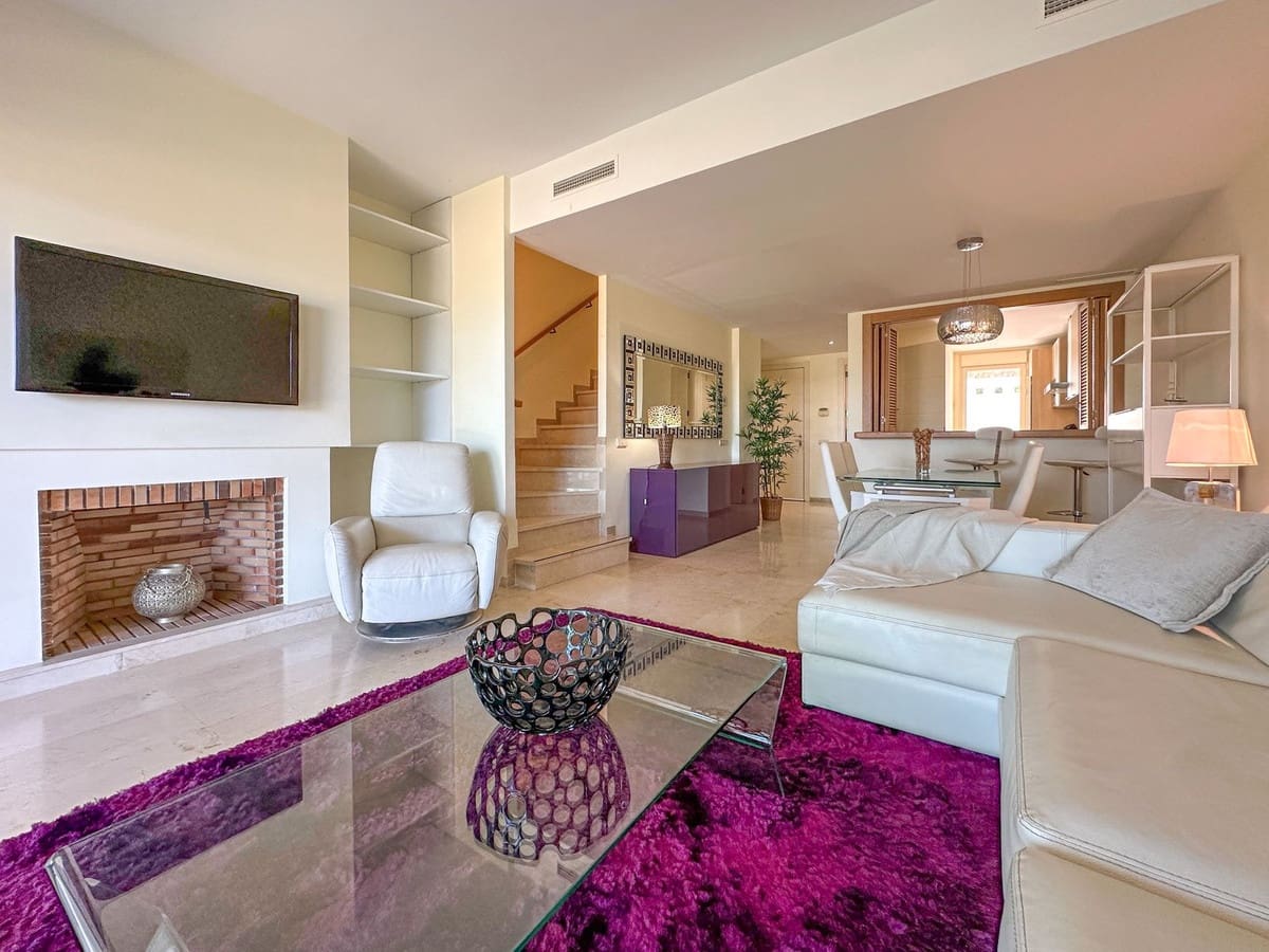 2 bedroom Townhouse for rent in La Cala Golf with pool garage - € 2,000 (Ref: 9937042)