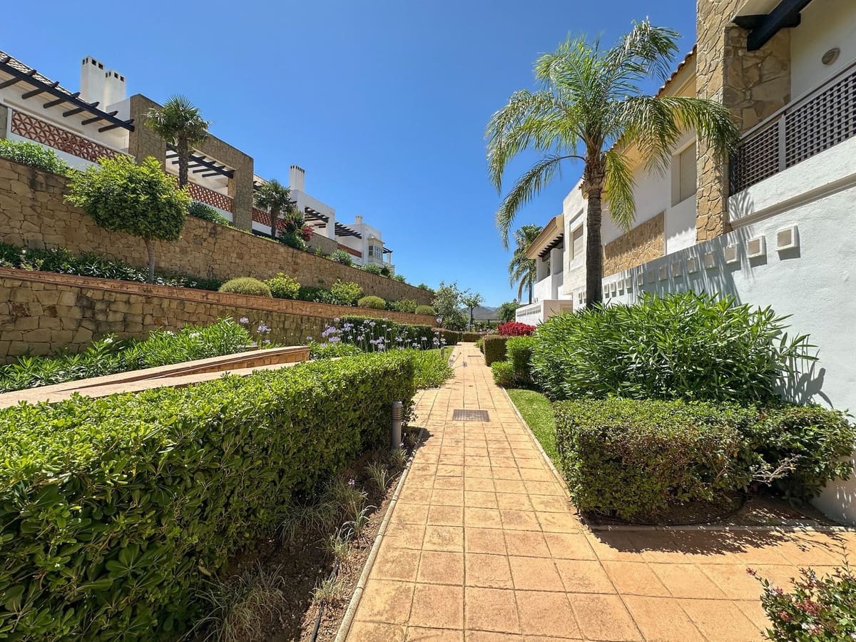 2 bedroom Townhouse for rent in La Cala Golf with pool garage - € 2,000 (Ref: 9937042)