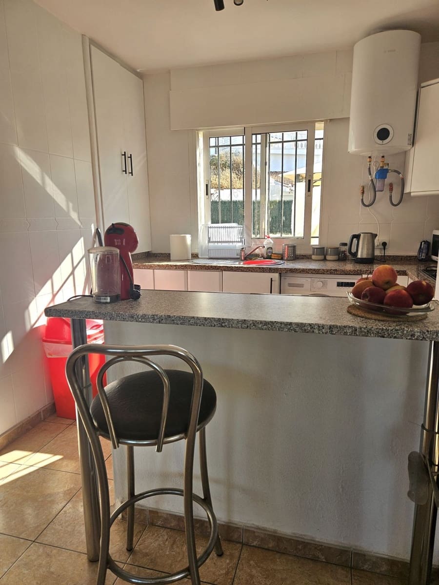6 chambre Villa/Maison à vendre à Mijas Costa avec piscine garage - 699 000 € (Ref: 9948422)