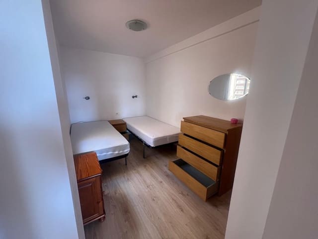 2 soveværelse Lejlighed til leje i La Cala de Mijas, Mijas med swimmingpool garage - € 1.800 (Ref: 9977943)