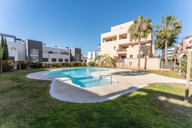 1 bedroom Apartment for sale in La Cala de Mijas, Mijas with pool garage - € 299,000 (Ref: 9992023)