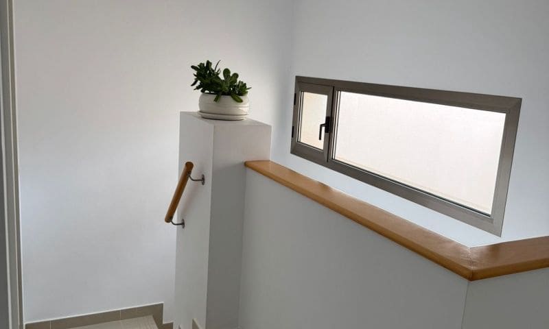 3 chambre Villa/Maison à vendre à Punta Prima avec piscine garage - 355 000 € (Ref: 9944297)