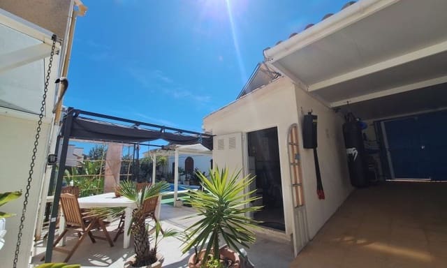 3 soveværelse Villa til salg i Las Filipinas med swimmingpool garage - € 349.995 (Ref: 9944310)