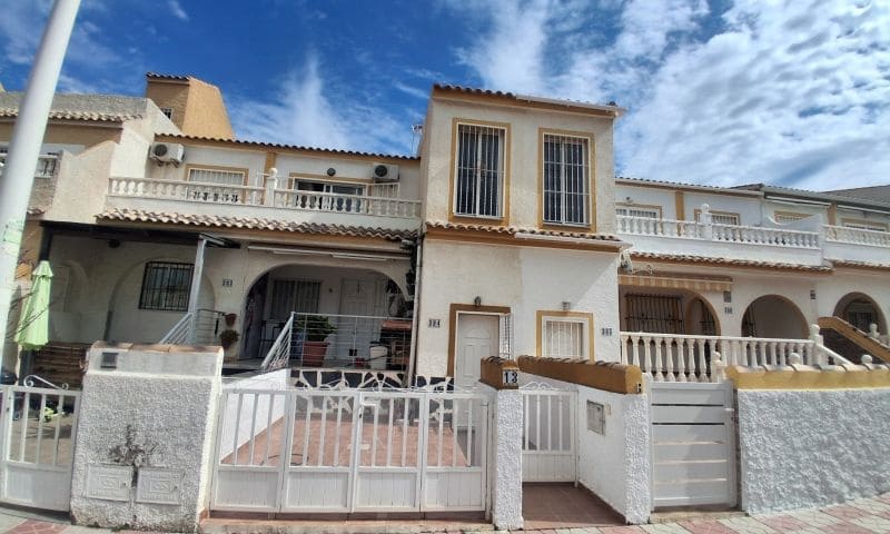 3 bedroom Apartment for sale in Gran Alacant with pool - € 179,995 (Ref: 9944311)
