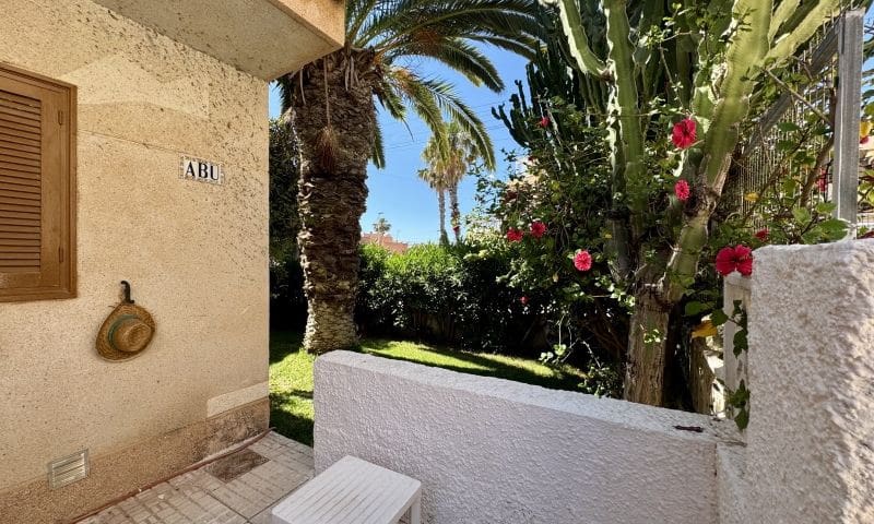 2 soveværelse Lejlighed til salg i Torrevieja med swimmingpool - € 259.995 (Ref: 9944312)
