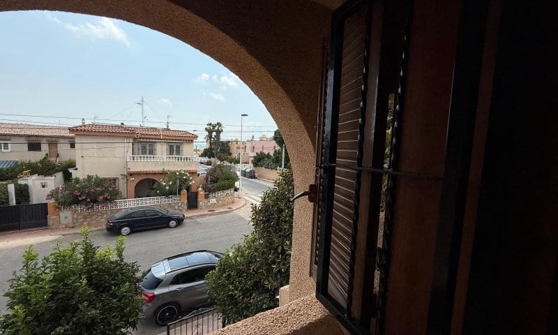 2 soverom Leilighet til salgs i Torrevieja med svømmebasseng - € 259 995 (Ref: 9944312)