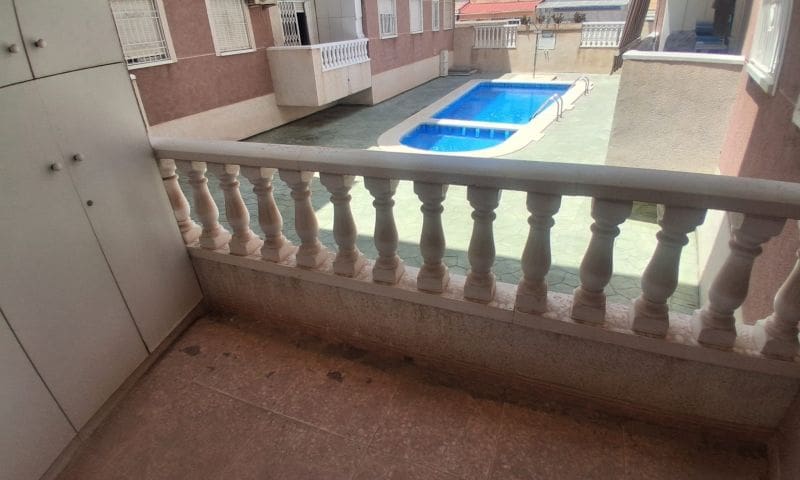 1 sypialnia Apartament na sprzedaż w Torrevieja z basenem - 89 995 € (Ref: 9944314)