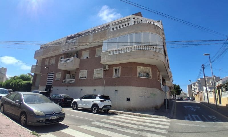 1 sypialnia Apartament na sprzedaż w Torrevieja z basenem - 89 995 € (Ref: 9944314)