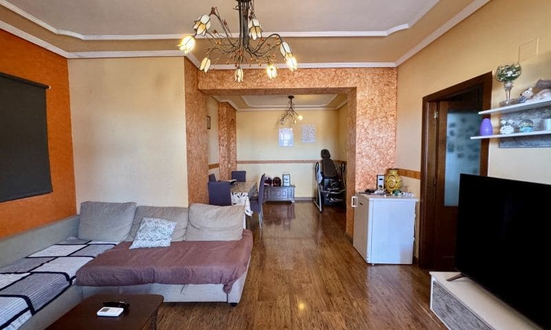 3 sypialnia Apartament na sprzedaż w Torrevieja z basenem garażem - 209 000 € (Ref: 9944315)