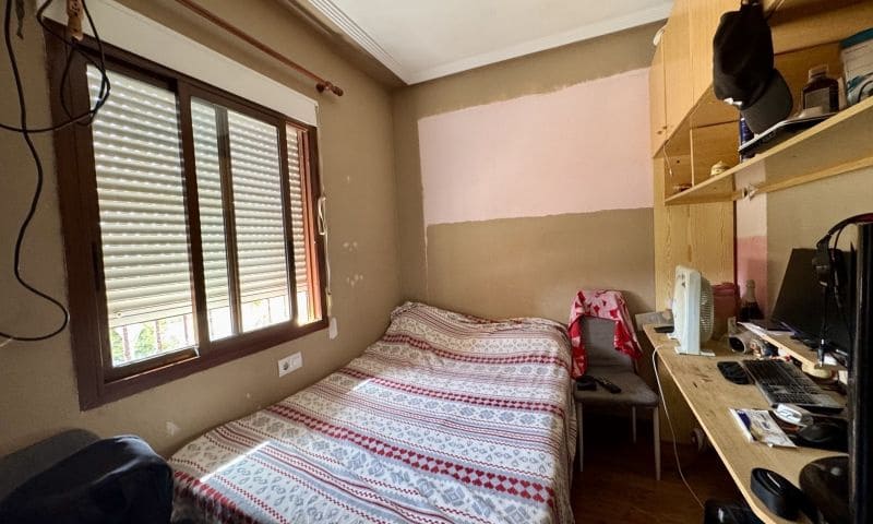 3 sypialnia Apartament na sprzedaż w Torrevieja z basenem garażem - 209 000 € (Ref: 9944315)
