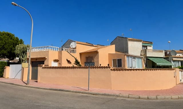 2 bedroom Villa for sale in La Florida, Orihuela with pool garage - € 219,995 (Ref: 9944318)