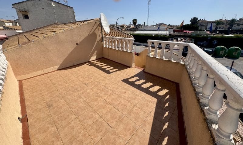 2 sovrum Villa till salu i Orihuela Costa med pool garage - 219 995 € (Ref: 9944318)