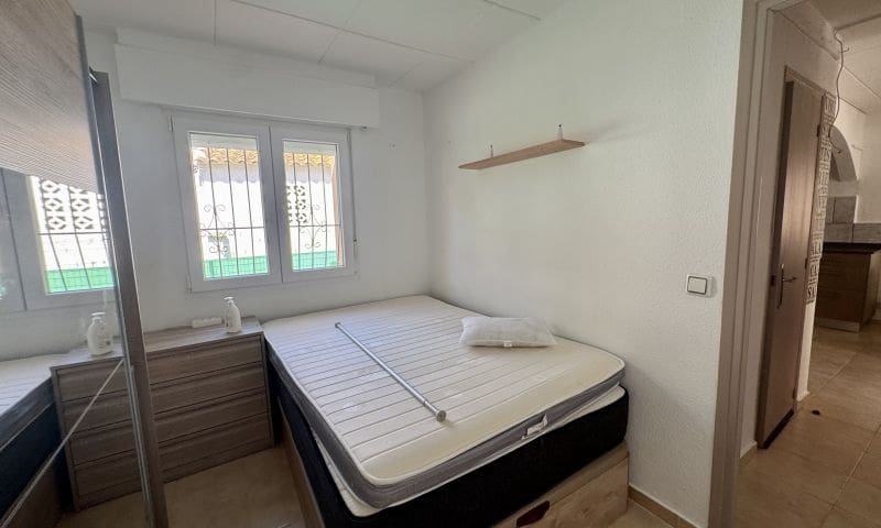 2 sovrum Villa till salu i Orihuela Costa med pool garage - 219 995 € (Ref: 9944318)