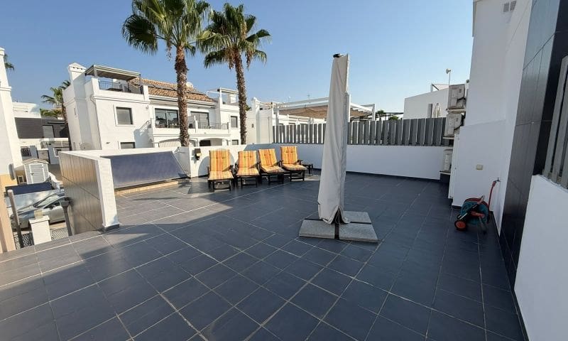 2 sypialnia Willa na sprzedaż w Orihuela Costa z basenem - 236 995 € (Ref: 9991813)