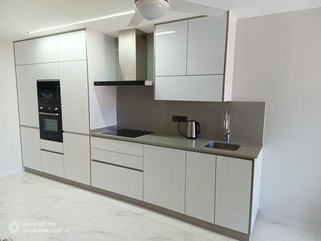 2 makuuhuone Huoneisto myytävänä paikassa Punta Prima, Orihuela mukana uima-altaan 
autotalli - 358 995 € (Ref: 10132945)