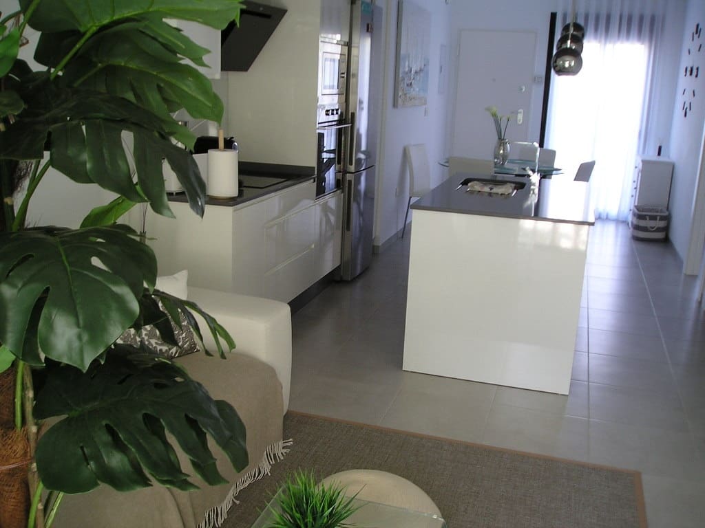 2 soveværelse Lejlighed til salg i San Pedro del Pinatar med swimmingpool garage - € 185.000 (Ref: 6100162)